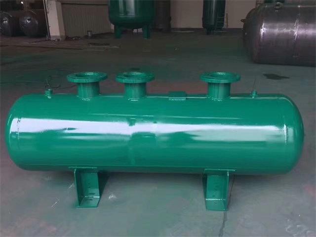 1679991473376569.jpeg 余庆余庆余庆蒸汽分气缸1.jpeg